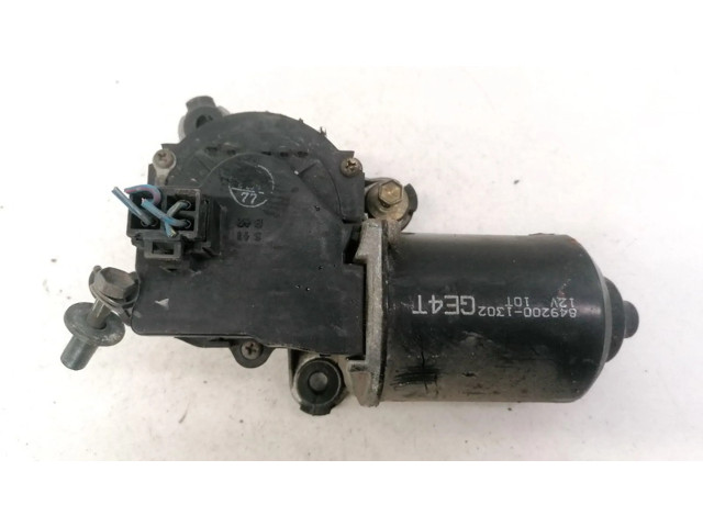 Моторчик дворников 8492001302 Mazda 626