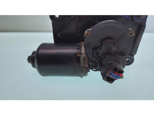 Двигатель стеклоочистителей