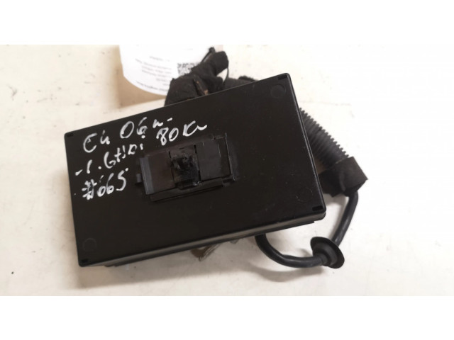 Блок предохранителей    Citroen C4 I    