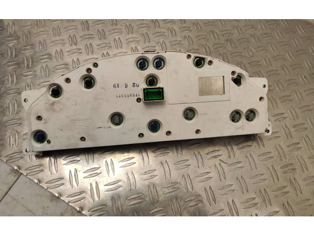 Панель приборов 8637994, 8602472   Volvo V70       