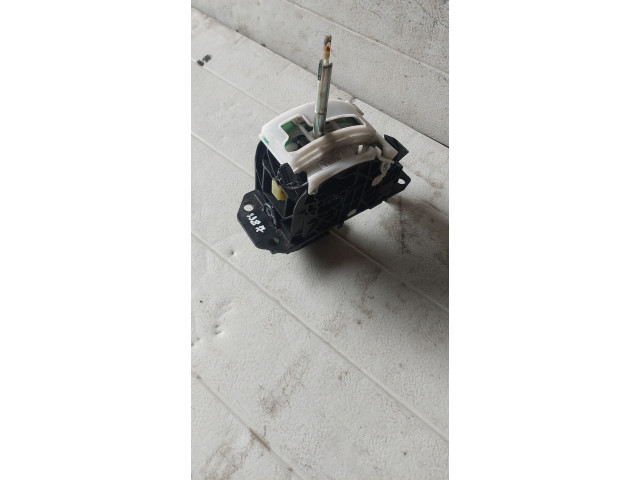 Vstřikovací lišta 4L2713041N   Audi Q7 4L     