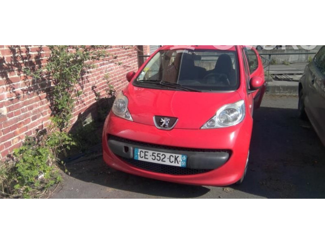 Зеркало электрическое        Peugeot 107  2005 - 2014 года   
