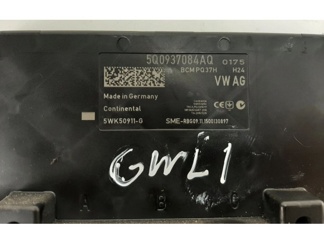 Блок комфорта 5Q0937084AQ   Skoda Superb B8 (3V)   