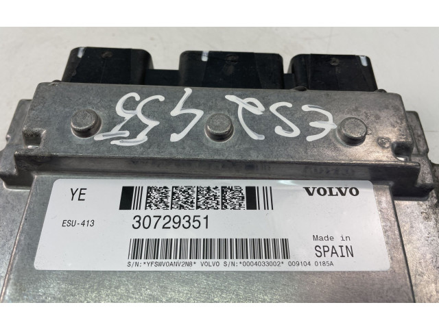 Блок управления двигателем Блок управления 30729351 Volvo V70