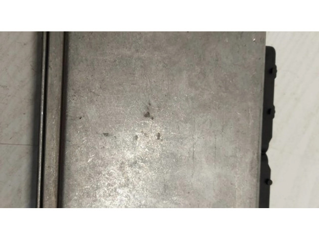 Řídící jednotka 24417198, 28SA4799 Opel Omega B2 2000