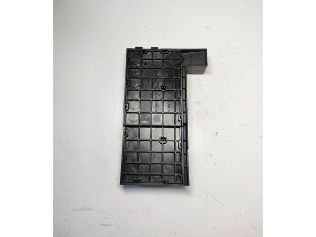 Pojistková skříňka 7H0937550A Volkswagen Transporter - Caravelle T5 2011