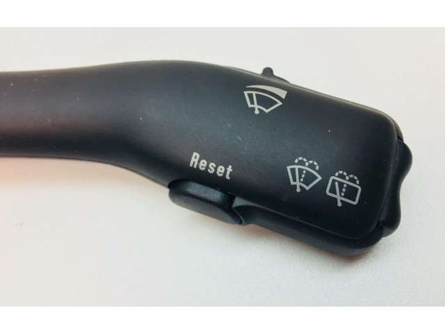 Ручка стеклоочистителей 4B0953503H   Volkswagen Bora