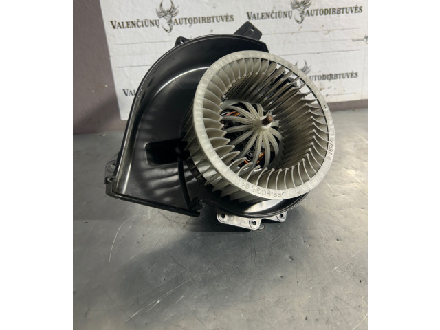 Вентилятор печки 6R1819015A, Y1551 Audi A1