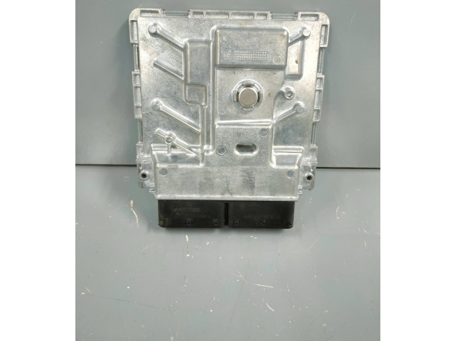 Блок управления двигателем ECU