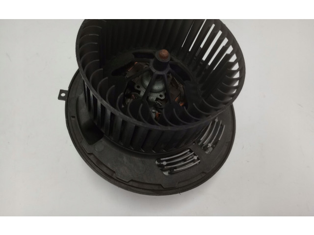 Вентилятор печки    6933663, T1000660W   BMW X3 E83