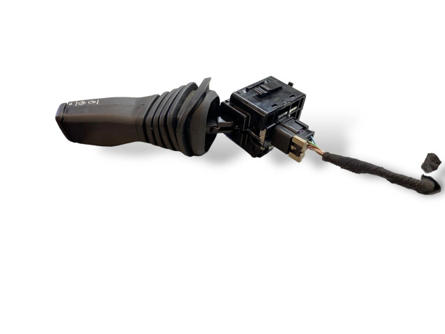 Ручка стеклоочистителей    Opel Antara