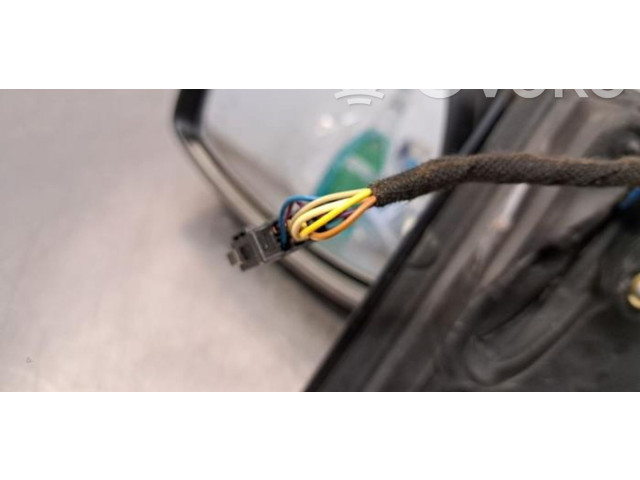 Зеркало электрическое        Skoda Fabia Mk3 (NJ)  2015 - 2021 года   