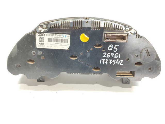 Панель приборов 8R0920930D Audi Q5 SQ5