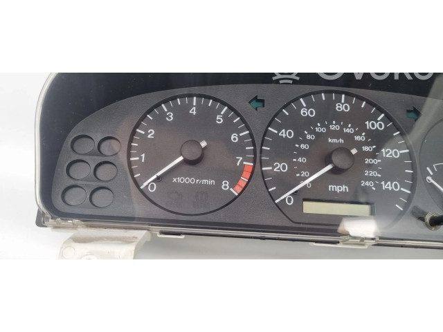 Панель приборов 769921793A, 769218200A   Mazda 626       