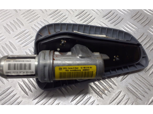 Подушка безопасности водителя 13155215 Opel Meriva A