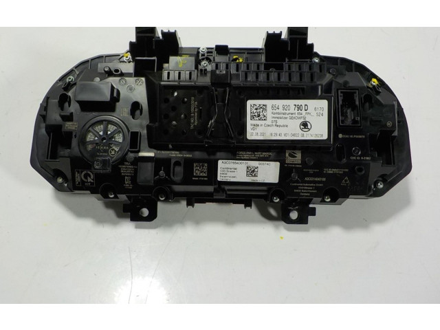 Панель приборов 654920790D, 654920790D   Skoda Kamiq       