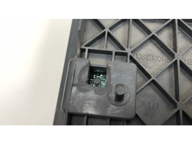 Блок предохранителей S108145100E, 7M0962258D Ford Galaxy