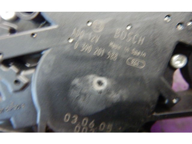 Моторчик заднего дворника 0390201588, 0390201588    Mazda 323 F
