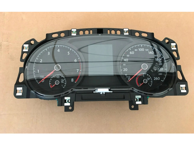 Панель приборов 5G1920742D   Volkswagen Golf VII       