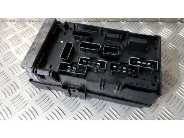 Блок предохранителей P05144509AF, 05144579AC Chrysler Voyager