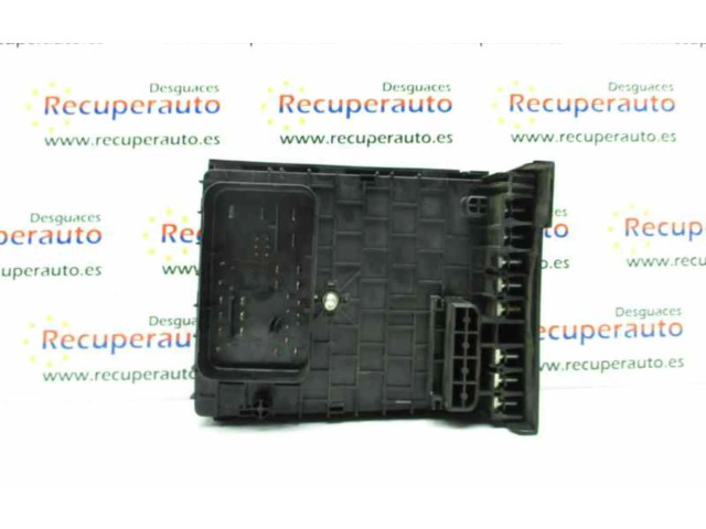 Pojistková skříňka 3C0937125A Volkswagen PASSAT 2012