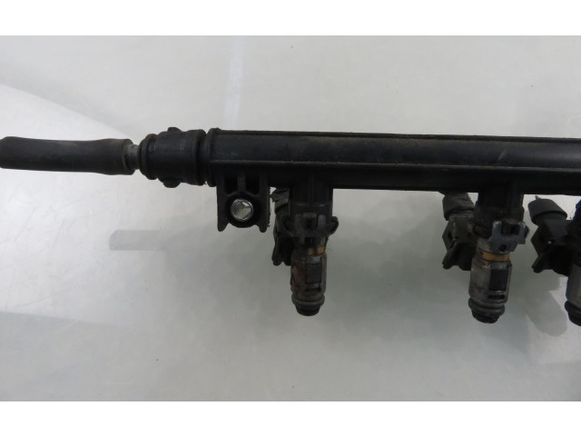 Vstřikovací lišta Fiat Punto (199) 350 A1.000