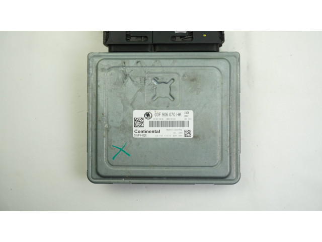 Блок управления двигателя 03F906070HK, 5WP44826 Skoda Fabia Mk2 (5J)