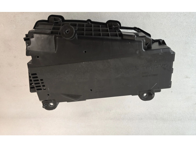 Дисплей 31473546 Volvo S60