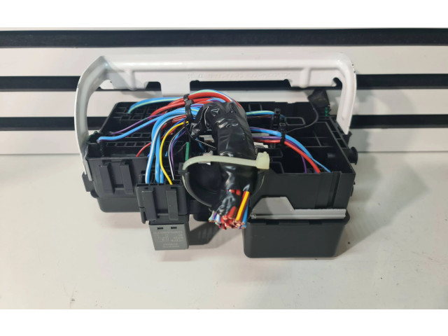 Блок предохранителей 31384034, 0339536 Volvo XC90