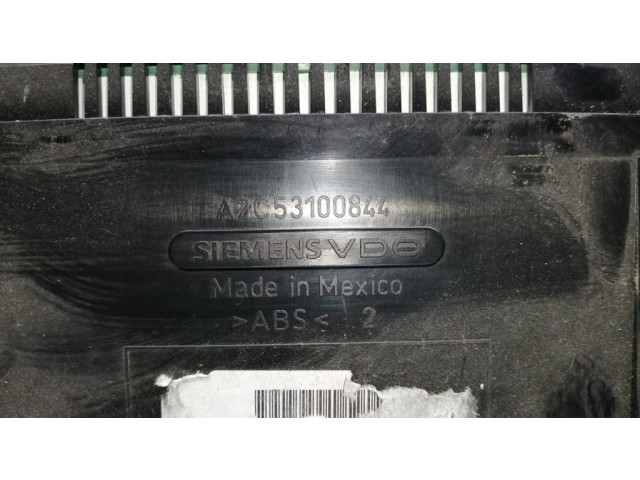 Панель приборов    BMW X5 E70       