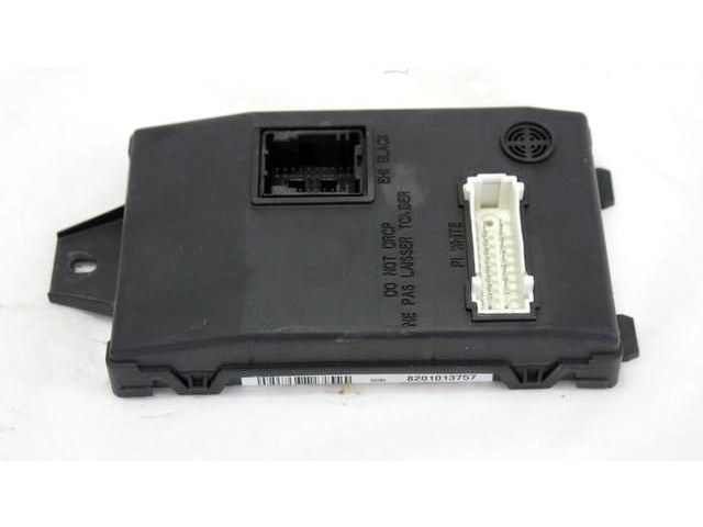 Комплект блоков управления 27576   Dacia Sandero