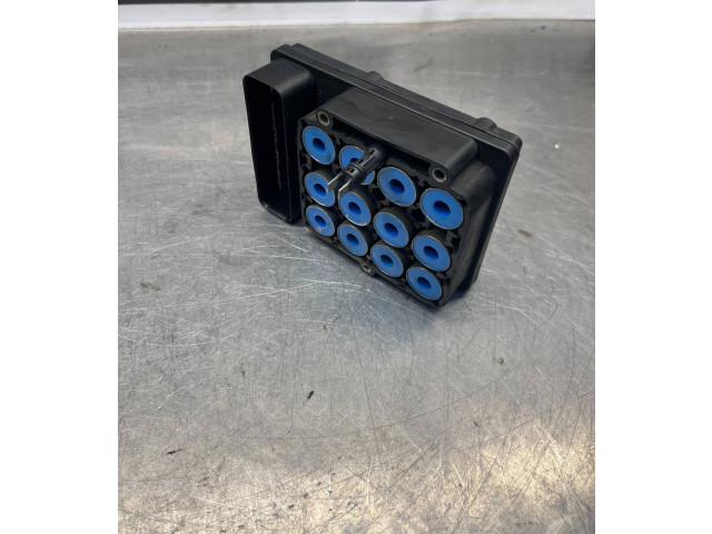 Jednotka ABS A2095450232, 00009287D2 Mercedes-Benz C W203 2001