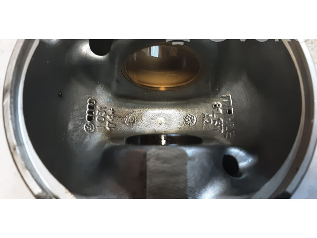 Píst 81L137A2, 031174 Volkswagen Transporter - Caravelle T5