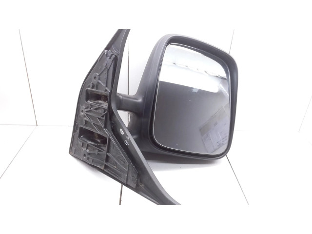 Зеркало (механическое) правое Volkswagen Transporter - Caravelle T4 1991-2003 года