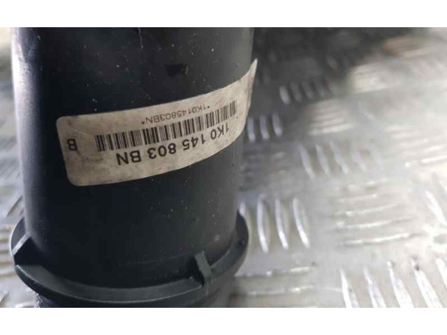 Интеркулер 1K0145803BN Volkswagen Golf VI