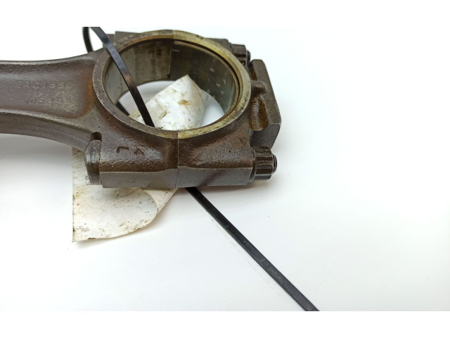  Поршень с шатуном  EAC1868, EBC1289  Jaguar XJS  