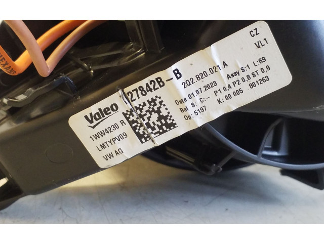 Вентилятор печки 2Q2820021A Audi A1