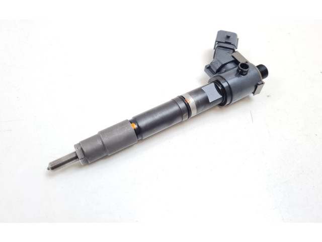 Форсунка 31336769    Volvo XC90  D4204T23 