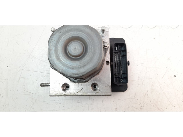 Jednotka ABS A0094316811 Mercedes-Benz GLA W156 2014