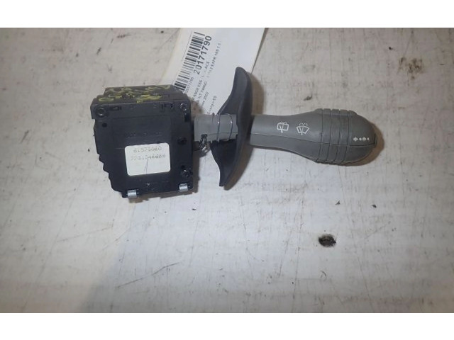 Ручка стеклоочистителей Renault Twingo I