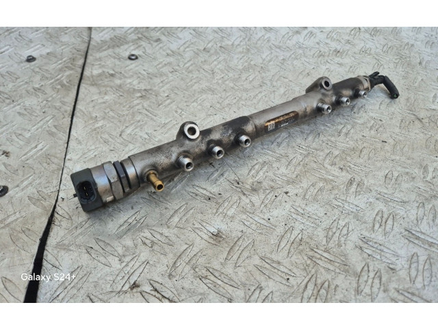 Топливная рампа 0281002952, 0445215023 Volvo XC90