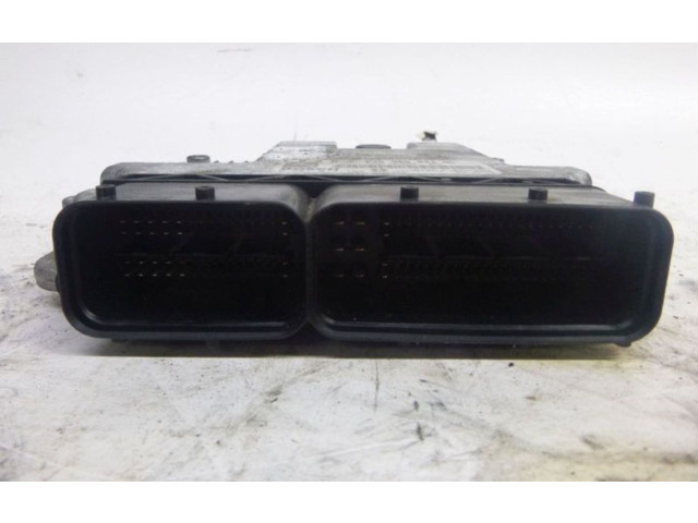 Řídící jednotka 03G906021GL, 03G906021GL Audi RS3 8PA 2005