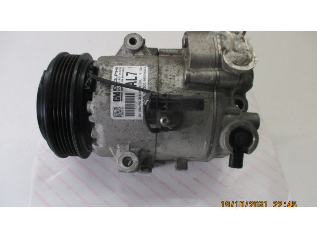 Компрессор (насос) кондиционера воздуха