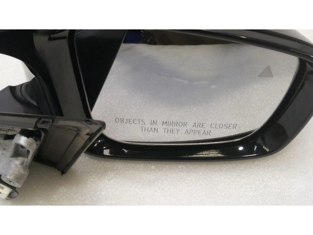 Zpětné zrcátko pravé BMW M5 F90 2019 51168071170