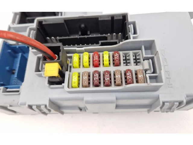   Pojistková skříňka 00520486370   Fiat Panda III 2012