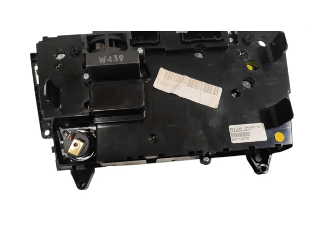 Блок управления климат-контролем 8697140, 04W43E02 Volvo V70