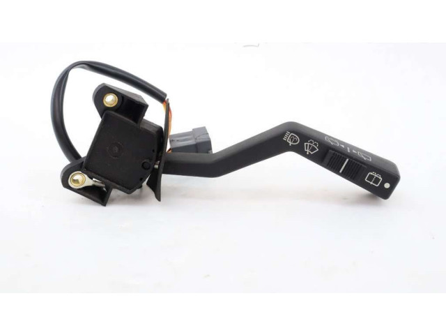 Ручка стеклоочистителей 1363017   Volvo 940