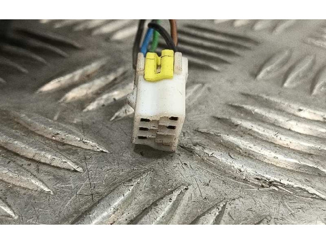 Зеркало электрическое Mitsubishi Montero - года