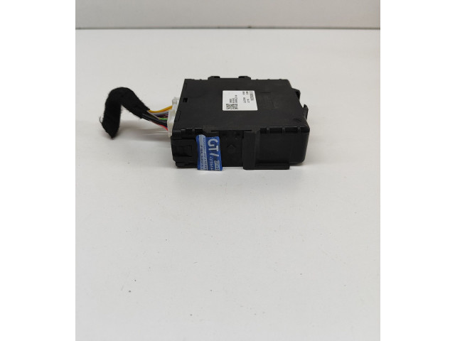 Блок управления коробкой передач 31686384   Volvo S90, V90