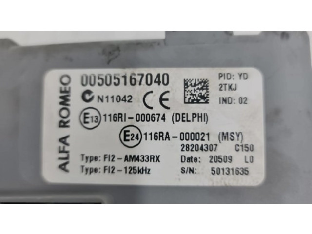 Pojistková skříňka 00505167040, 116RA000021 Alfa Romeo MiTo 2009